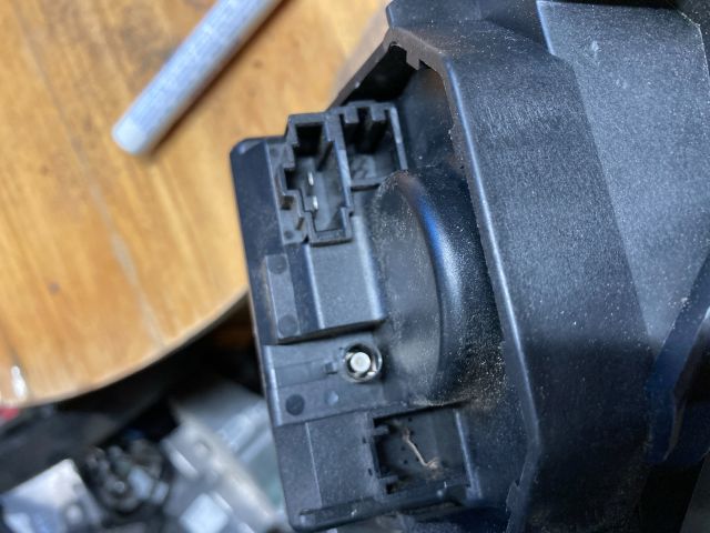 bontott AUDI Q7 Gyújtáskapcsoló Házzal