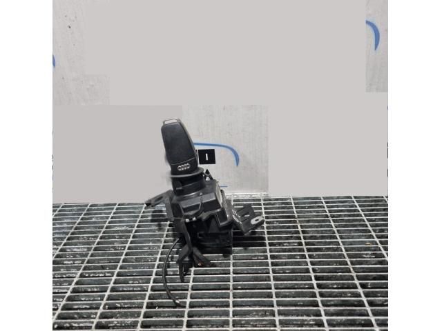 bontott AUDI Q7 Gyújtáskapcsoló