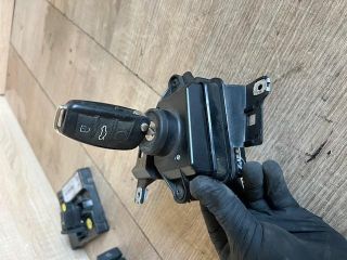 bontott AUDI Q7 Gyújtáskapcsoló