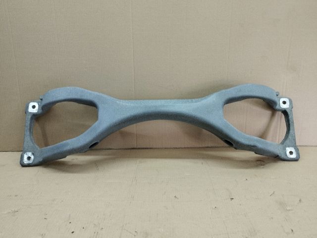 bontott AUDI Q7 Hátsó Bölcső