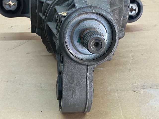 bontott AUDI Q7 Hátsó Differenciálmű