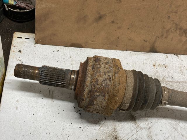 bontott AUDI Q7 Hátsó Féltengely (Pozíciófüggetlen)