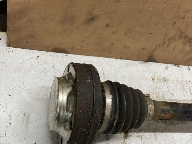 bontott AUDI Q7 Hátsó Féltengely (Pozíciófüggetlen)