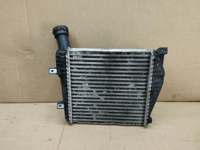 bontott AUDI Q7 Intercooler