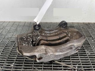 bontott AUDI Q7 Jobb első Féknyereg Munkahengerrel