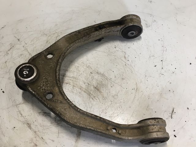 bontott AUDI Q7 Jobb első Lengőkar