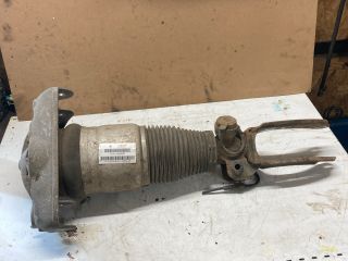 bontott AUDI Q7 Jobb első Rugó