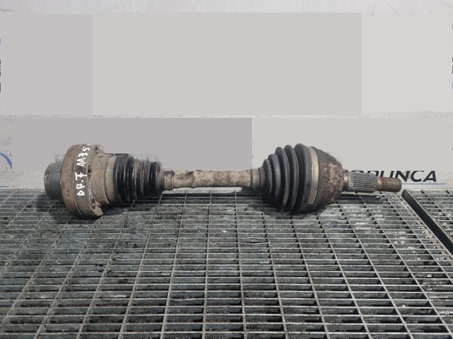 bontott AUDI Q7 Jobb Féltengely