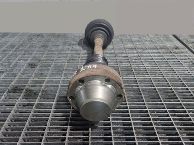 bontott AUDI Q7 Jobb Féltengely