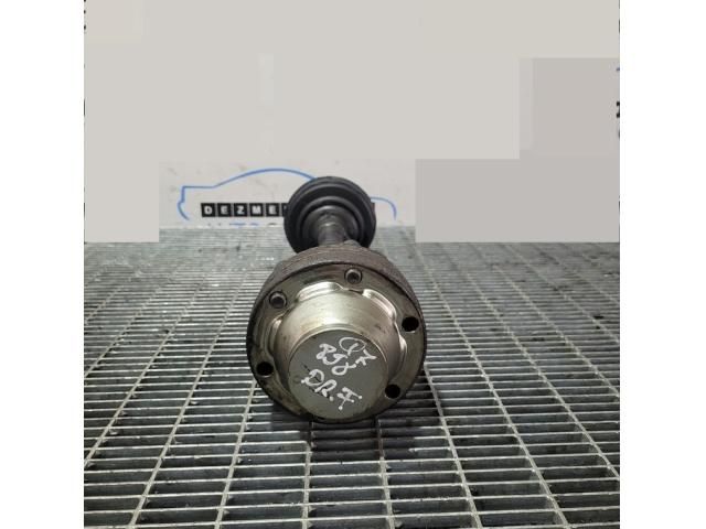 bontott AUDI Q7 Jobb Féltengely