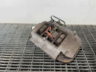 bontott AUDI Q7 Jobb hátsó Féknyereg Munkahengerrel