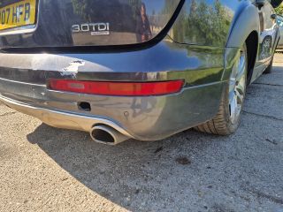 bontott AUDI Q7 Jobb hátsó Féltengely