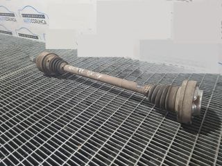 bontott AUDI Q7 Jobb hátsó Féltengely