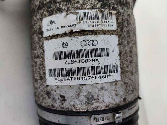 bontott AUDI Q7 Jobb hátsó Rugó