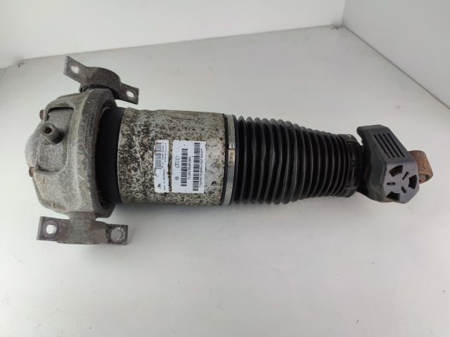 bontott AUDI Q7 Jobb hátsó Rugó