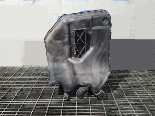 bontott AUDI Q7 Kiegyenlítő Tartály