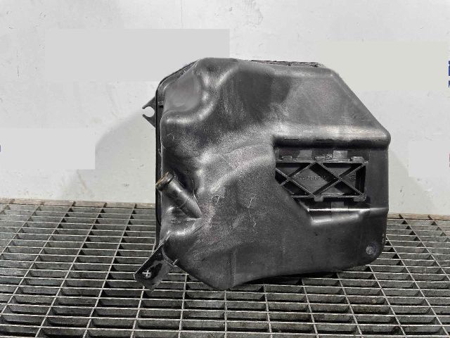 bontott AUDI Q7 Kiegyenlítő Tartály