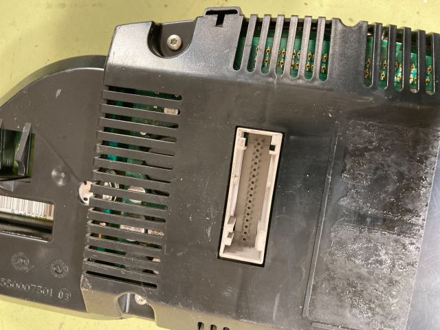 bontott AUDI Q7 Kilométeróra