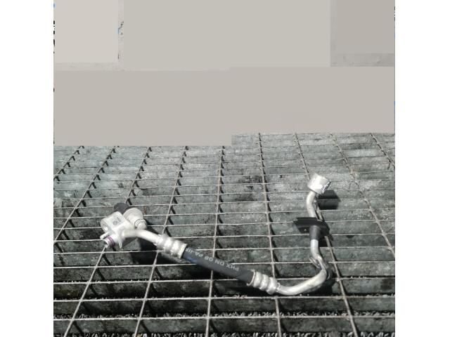 bontott AUDI Q7 Klíma Cső