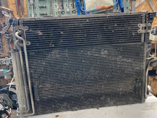 bontott AUDI Q7 Komplett Homlokfal (Részeivel)