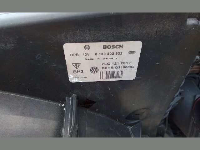 bontott AUDI Q7 Komplett Homlokfal (Részeivel)