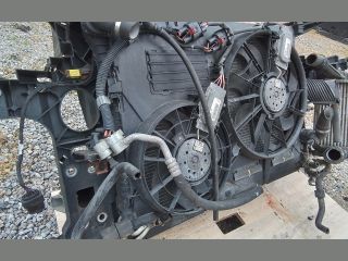 bontott AUDI Q7 Komplett Homlokfal (Részeivel)