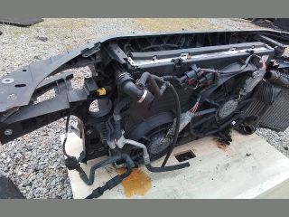 bontott AUDI Q7 Komplett Homlokfal (Részeivel)