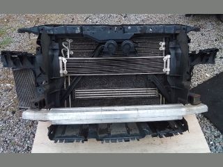 bontott AUDI Q7 Komplett Homlokfal (Részeivel)