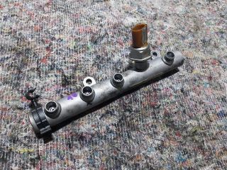 bontott AUDI Q7 Közösnyomócső