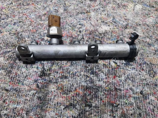 bontott AUDI Q7 Közösnyomócső