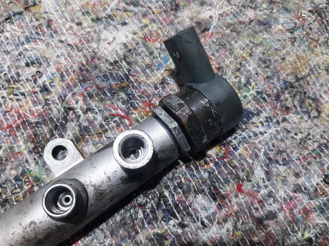 bontott AUDI Q7 Közösnyomócső