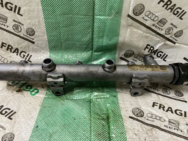 bontott AUDI Q7 Közösnyomócső