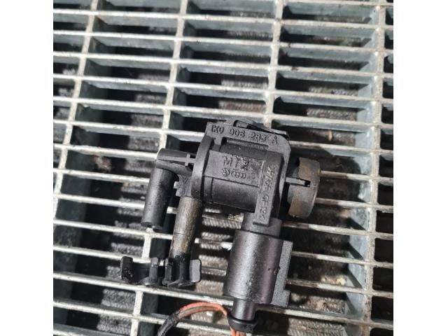 bontott AUDI Q7 Lefújószelep