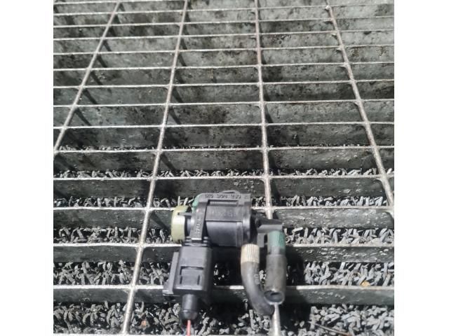 bontott AUDI Q7 Lefújószelep