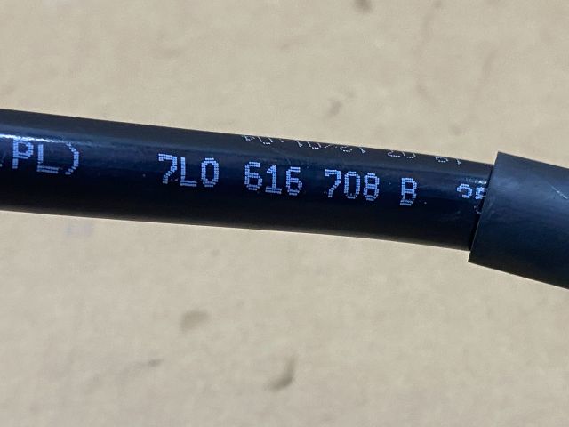 bontott AUDI Q7 Légkompresszor