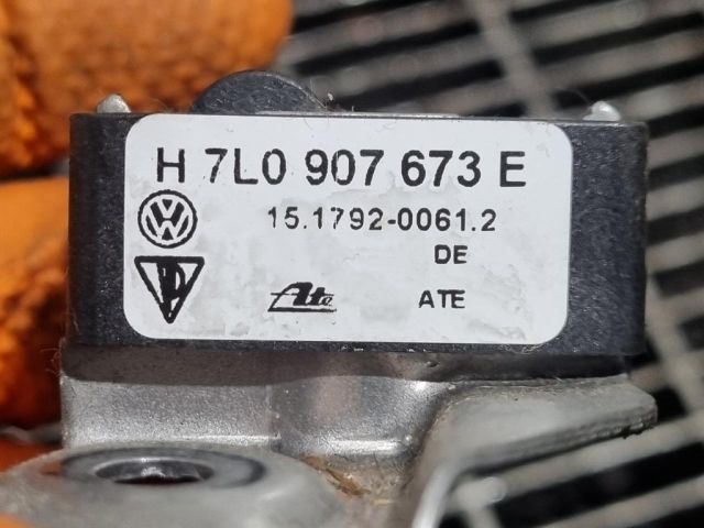 bontott AUDI Q7 Légrugó Vezérlő Jeladó