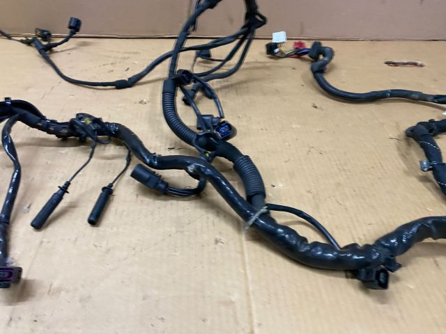 bontott AUDI Q7 Motortér Kábelköteg