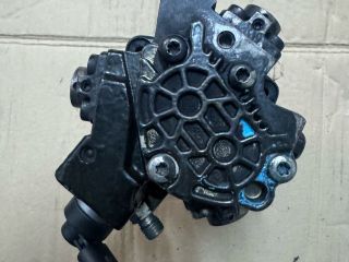 bontott AUDI Q7 Nagynyomású Szivattyú