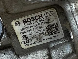 bontott AUDI Q7 Nagynyomású Szivattyú