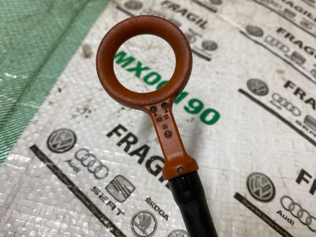 bontott AUDI Q7 Nívópálca