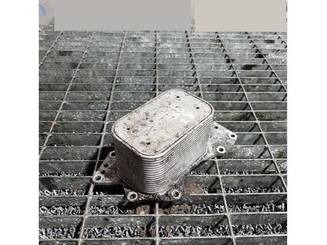 bontott AUDI Q7 Olajhűtő