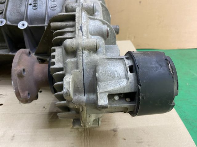 bontott AUDI Q7 Osztómű