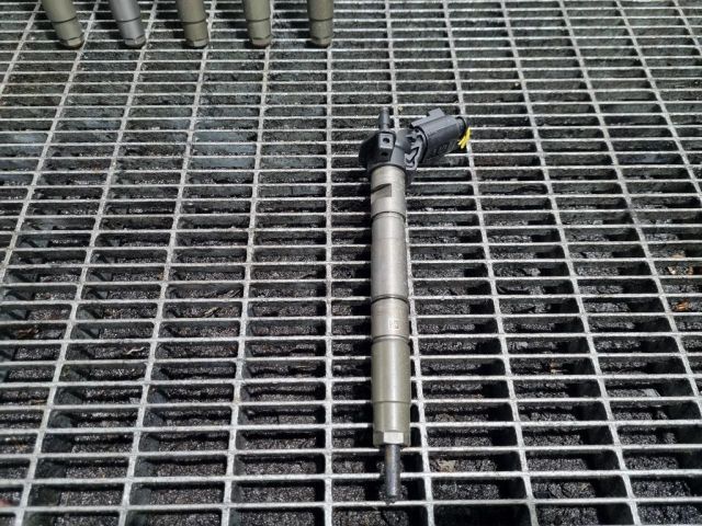 bontott AUDI Q7 Porlasztó (1 db)