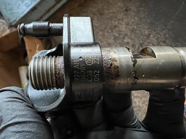 bontott AUDI Q7 Porlasztó (1 db)