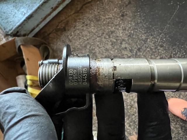 bontott AUDI Q7 Porlasztó (1 db)