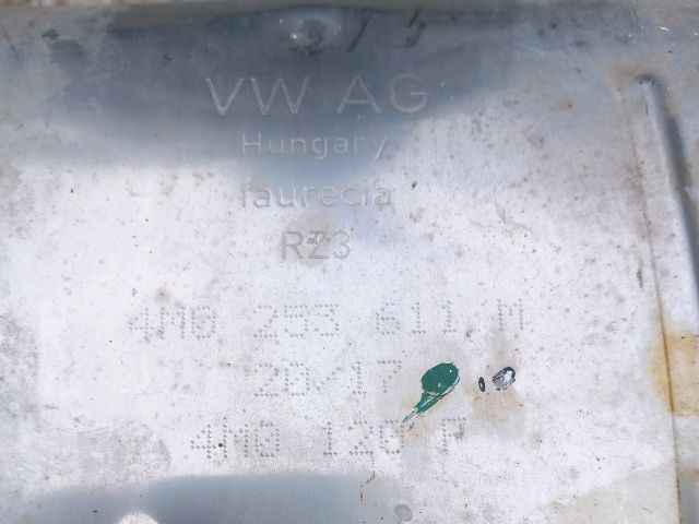 bontott AUDI Q7 Hátsó Kipufogó Dob