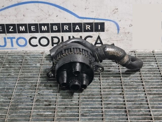 bontott AUDI Q7 Szelepfedél