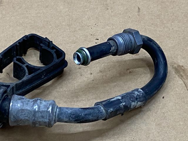 bontott AUDI Q7 Szervócső