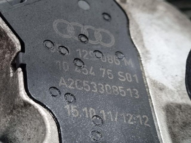 bontott AUDI Q7 Szívósor