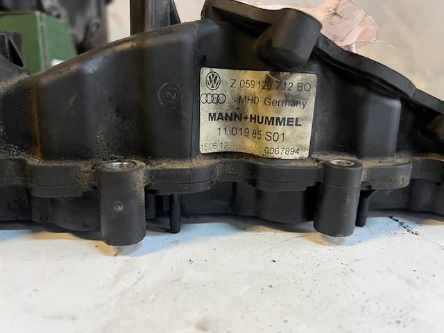 bontott AUDI Q7 Szívósor